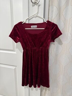 American Apparel Velvet Short Sleeve Babydoll Dress in Burgundy Red
